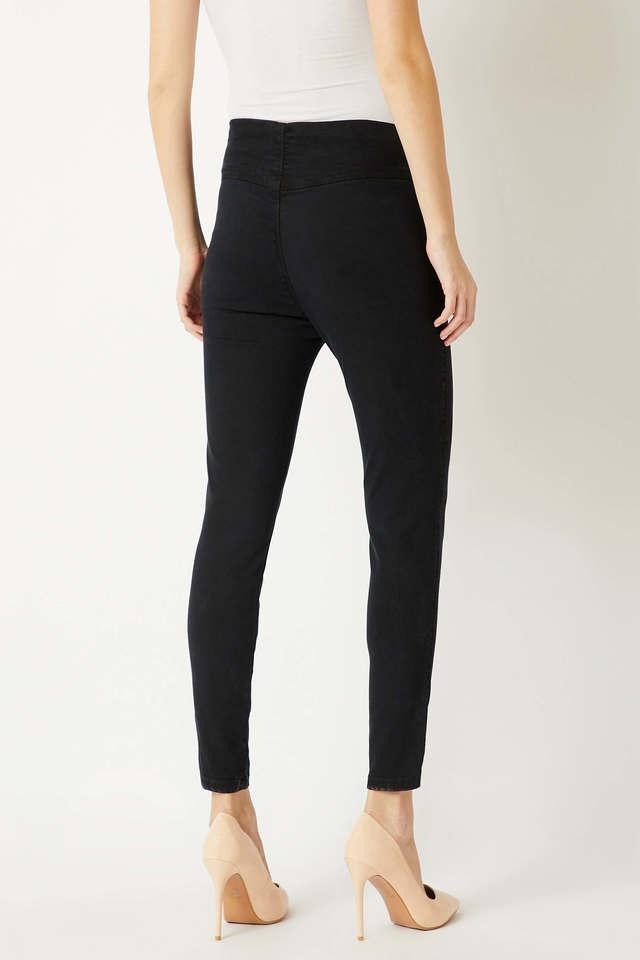 Deal Jeans Black Solid Jeggings at Rs 1995