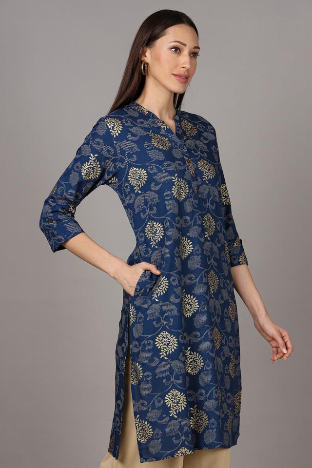 Kurtas & Kurtis : Heavy rayon cotton kurti with printed