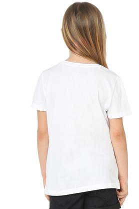 Only basic cheap t shirt