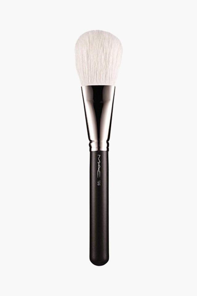 powder brush mac