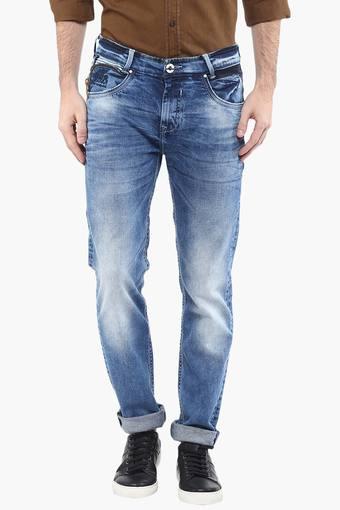 slim fit mid rise jeans