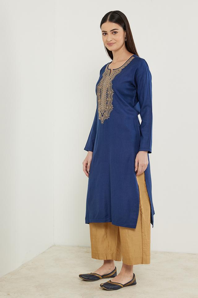 Buy SANAA Blue Printed Rayon Blend Mandarin Womens Kurti | Shoppers Stop