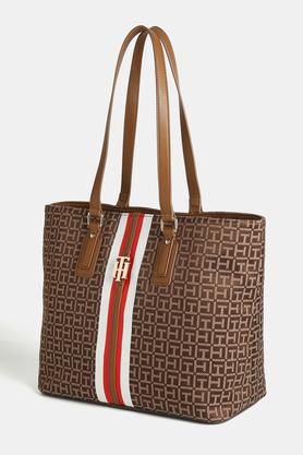 Tommy hilfiger shop bags shoppers stop