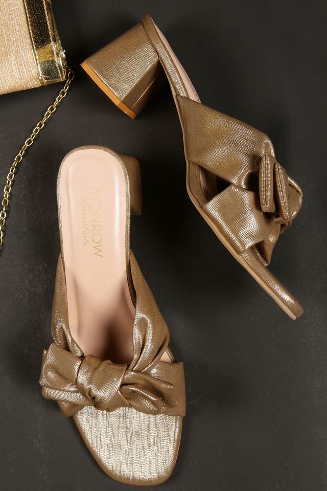 YELLO QUINN SANDALS ✳︎カラーホワイト✳︎サイズL YELLO QUINN SANDALS ✳︎カラーホワイト✳︎サイズL YELLO