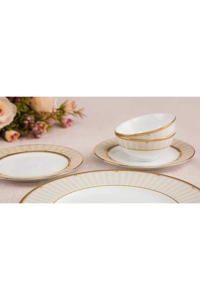 Buy NORITAKE Hearth Collection Monarch Gold 21 Pcs Dinner Set