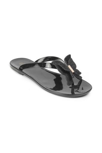 slip on flip flops womens