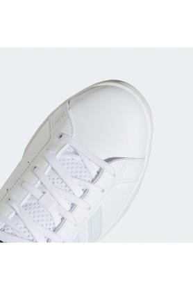 How to clean hot sale white mesh shoes adidas