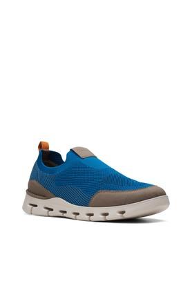 Clarks sale outlet india