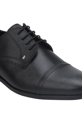 Red tape cheap black formal shoes