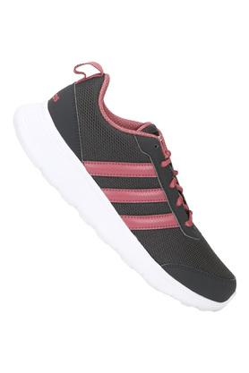 Adidas store hyperon 1.0