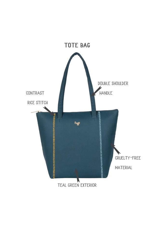 MCM Shoulder bags for Women, Online Sale up to 71% off