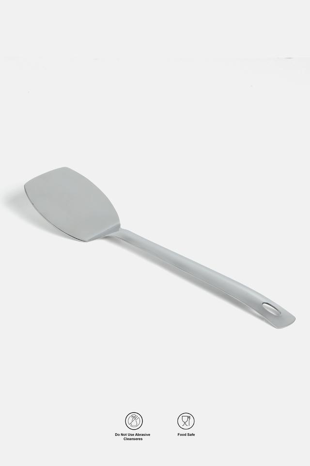 Turner deals cooking tool