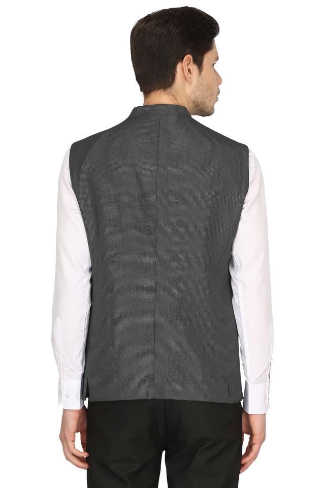 Buy VAN HEUSEN Mens Mao Collar Slub Waistcoat Shoppers Stop