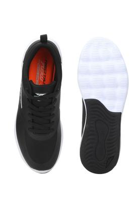 Red tape athleisure on sale black running shoes