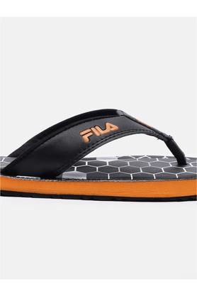 Fila flip flops black hot sale