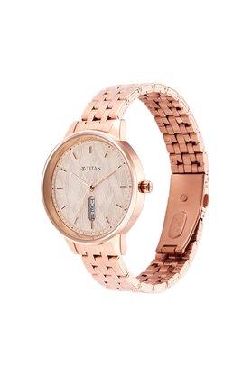 Titan rose hot sale gold watches