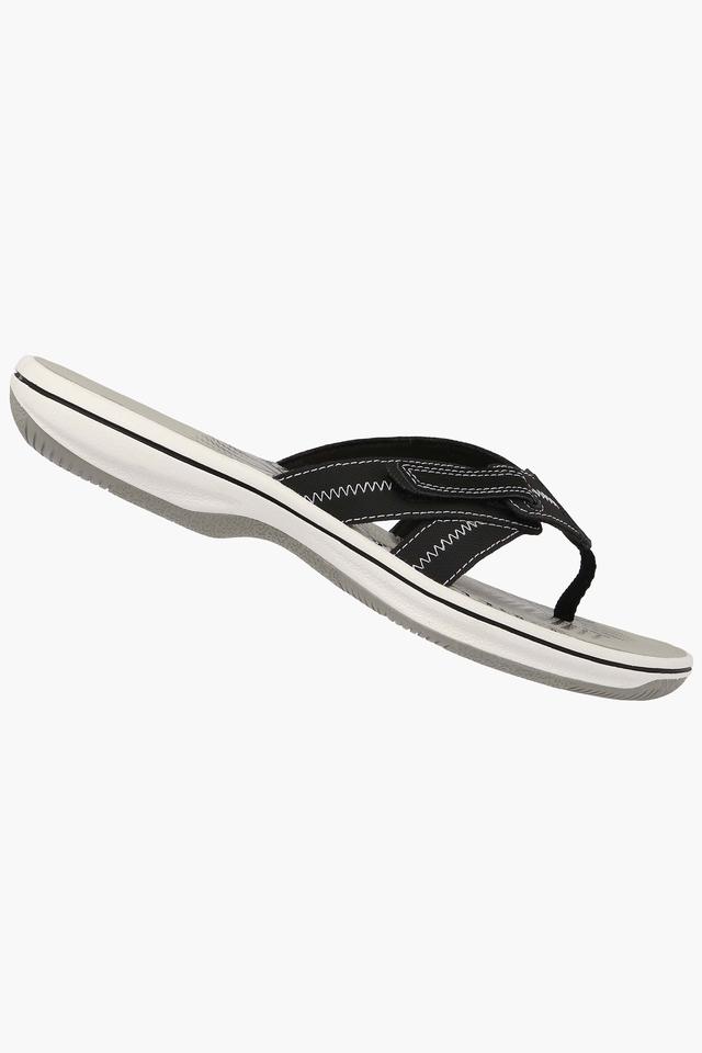 Clarks silver best sale flip flops