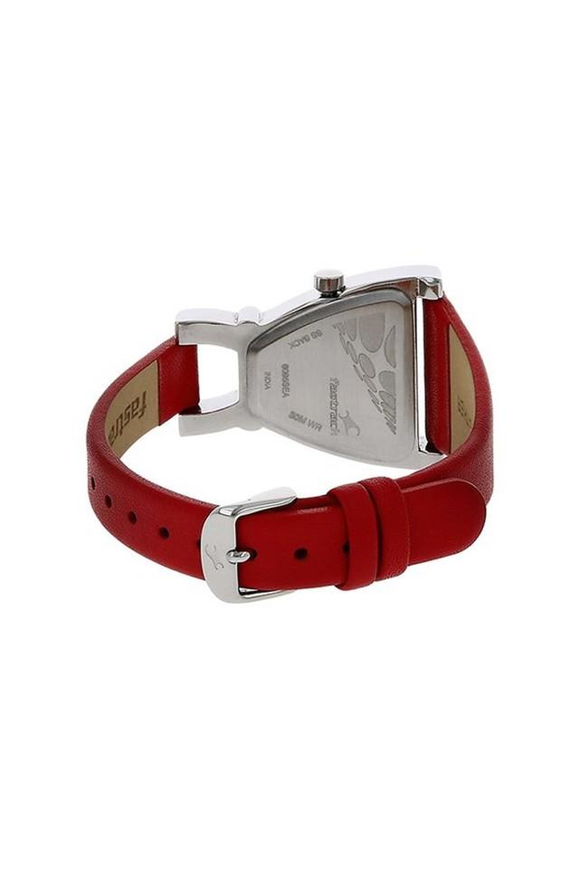 Buy FASTRACK Womens Analogue Leather Watch NK6095SL03 Shoppers