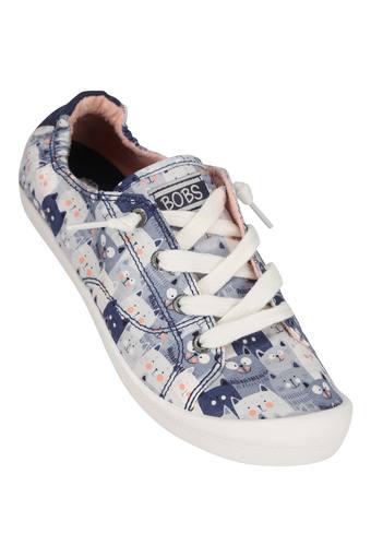 skechers shopper stop
