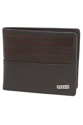 Titan wallet deals for men