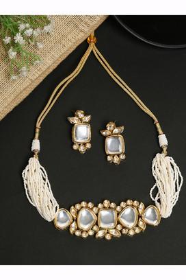 Zaveri pearls shoppers on sale stop