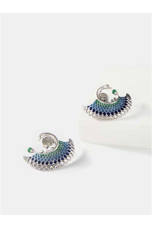 Kanika Diamond Stud Earrings| The Mangalsutra Collection| CaratLane