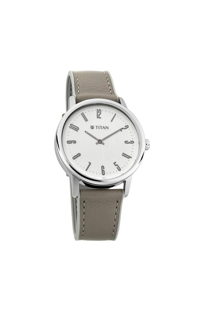 Titan best sale athleisure watch