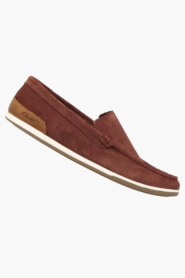 Clarks suede outlet loafers