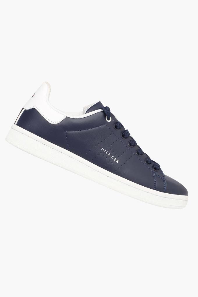 Hilfiger discount tommy shoes