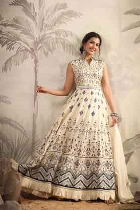 Anarkali dress best sale with belt