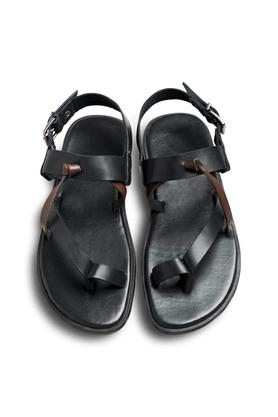 Buckle sandals best sale for men