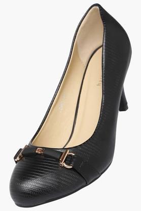 Black dressy online pumps