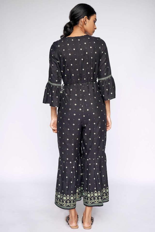 Black three sales quarter jumpsuit