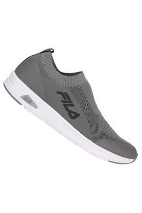 Slip on fila clearance shoes