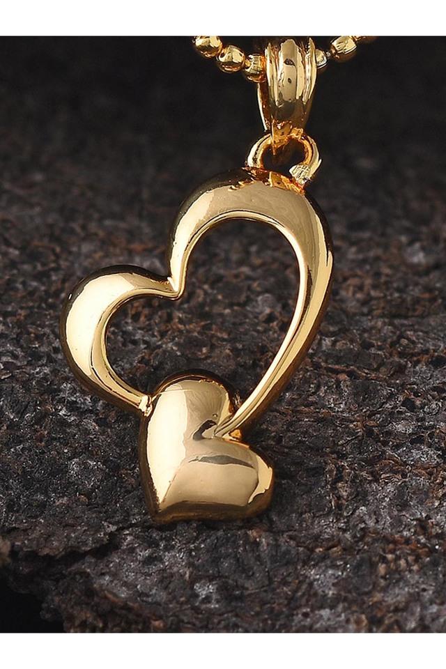 Heart shaped gold 2025 pendant designs