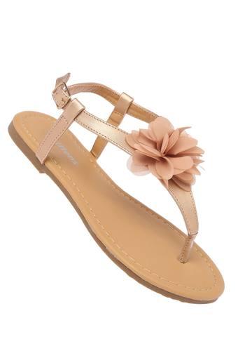 flat sandals for girls