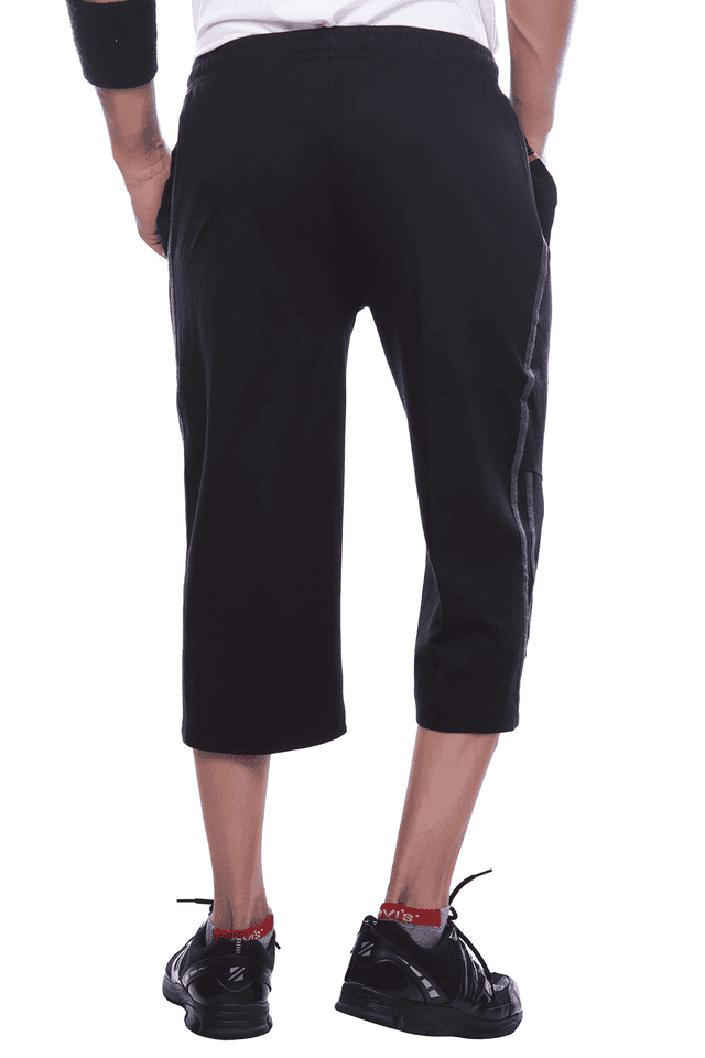 Buy BLACK PANTHER Black Mens 2 Pocket Solid Three Fourth Pants | Shoppers  Stop