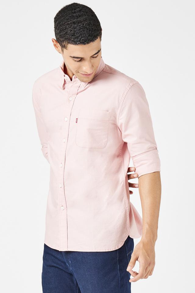 Levis pink deals shirt