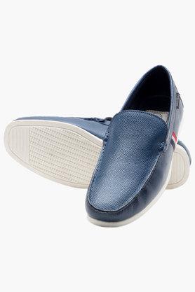 Red tape hot sale blue loafers