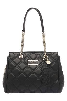 Guess handbags shoppers discount stop