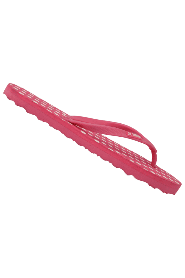 Lavie deals flip flop