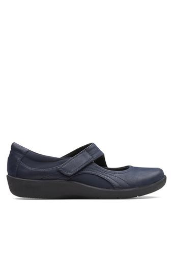 clarks womens casual shoes