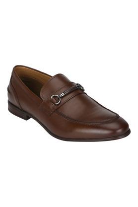 buy red tape formal shoes online
