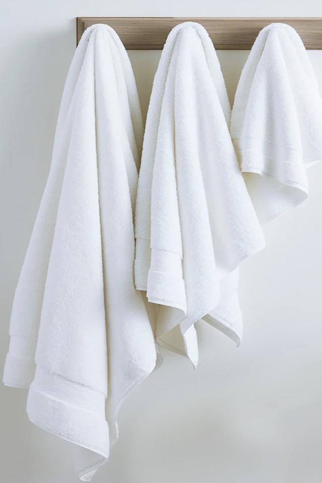 Amouve organic bath towel hotsell