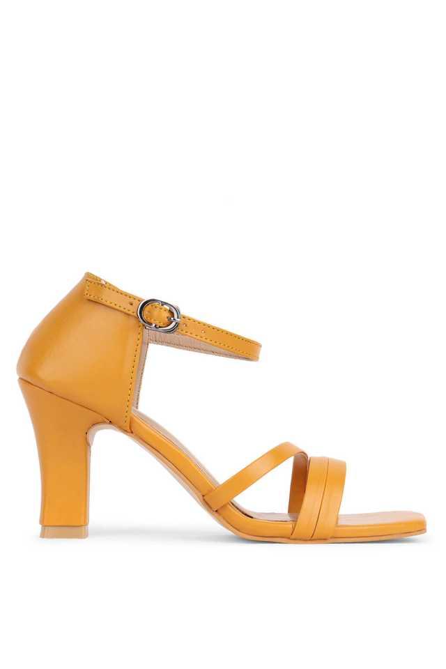 Yellow best sale buckle sandals