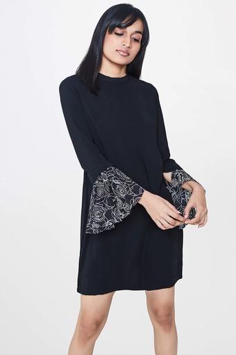 womens black shift dress