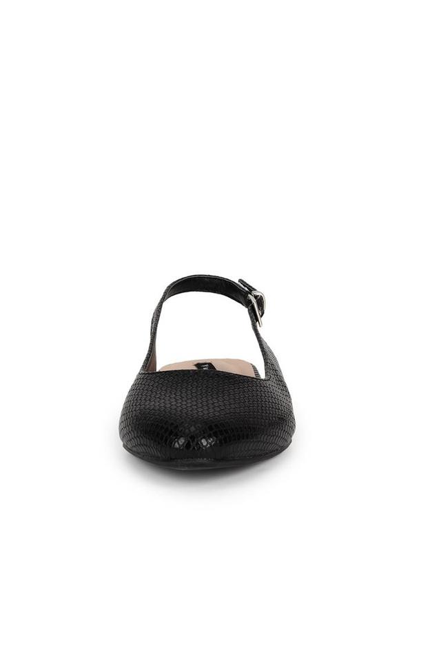 van heusen flat sandals