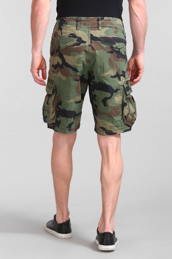 Gap camo shorts new arrivals