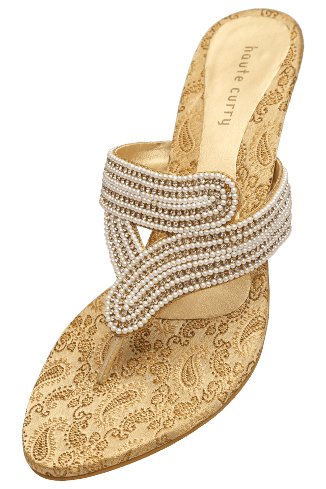 Ladies chappal fancy store design