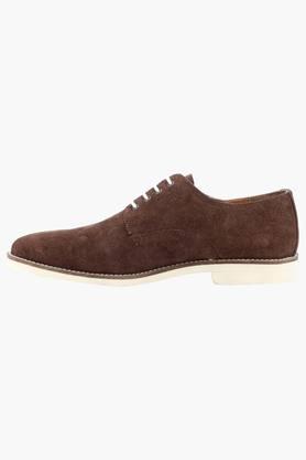 Brown suede 2024 casual shoes